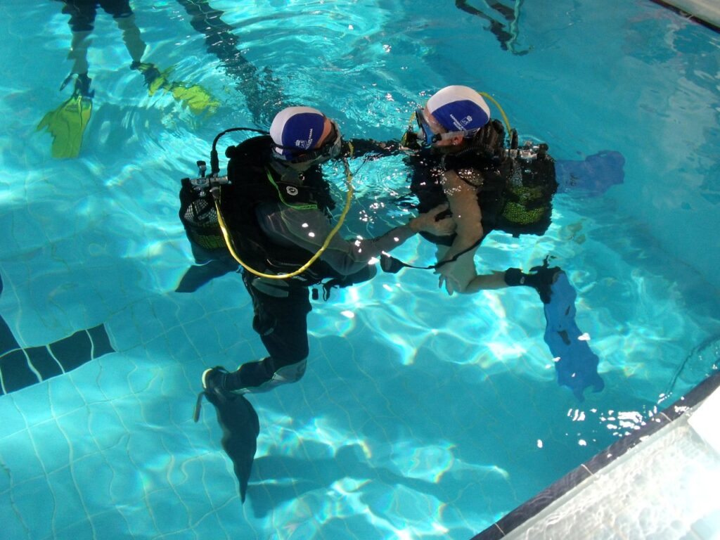 Madrid acoge de nuevo un curso de formación de instructores de Buceo Adaptado
