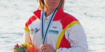 Silvia Elvira, sexta del Mundo en K1
