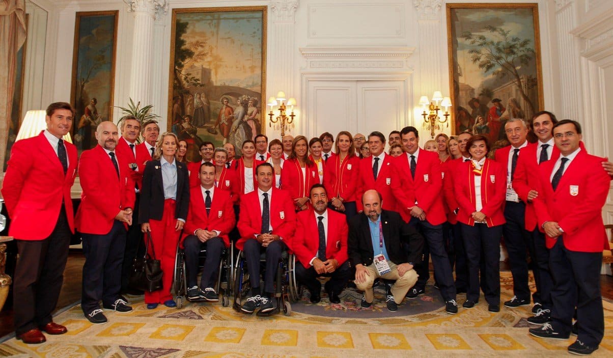 Ana Mato aplaude el trabajo del Comité Paralímpico y el apoyo de los patrocinadores