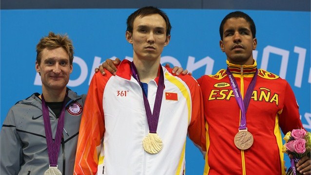 Enhamed Enhamed, plata