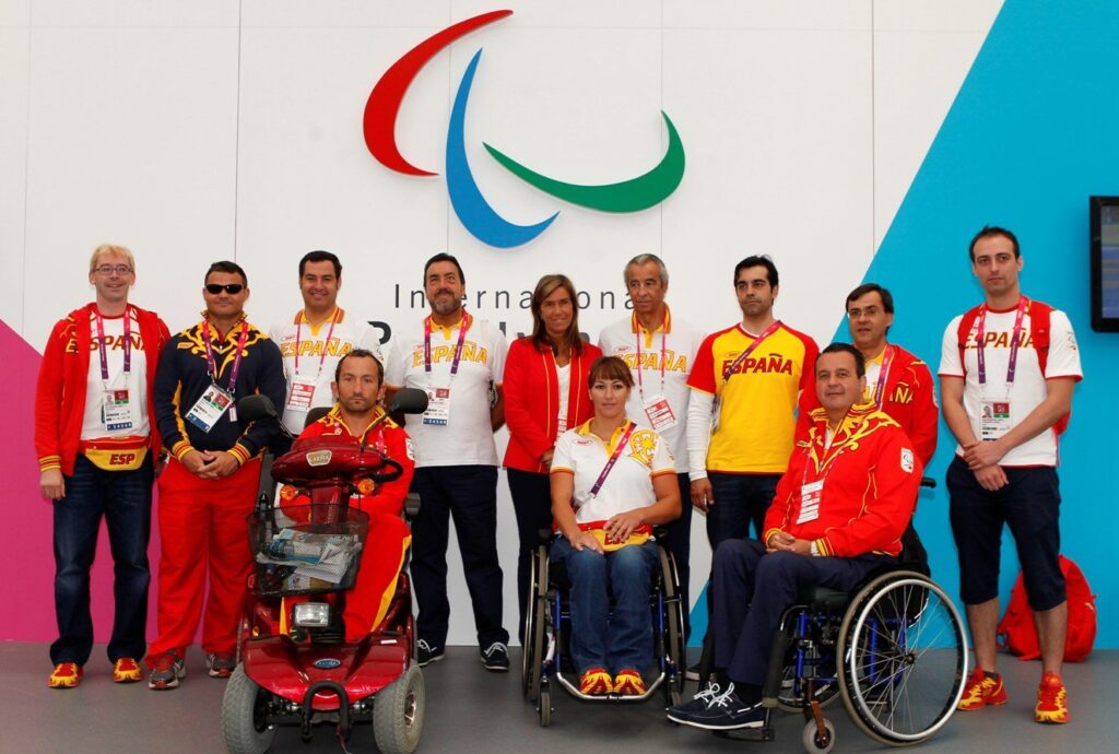 La ministra de Sanidad anima a los deportistas españoles