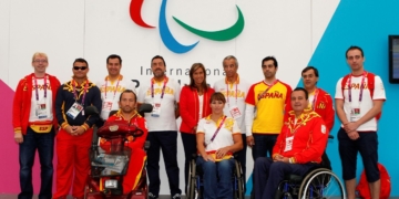La ministra de Sanidad anima a los deportistas españoles
