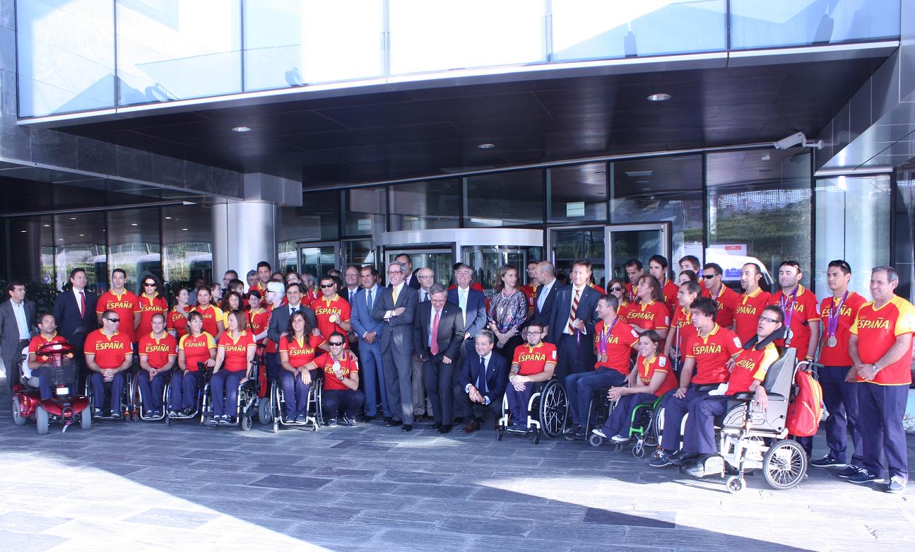 AXA celebra el éxito de Londres 2012 con los deportistas paralímpicos