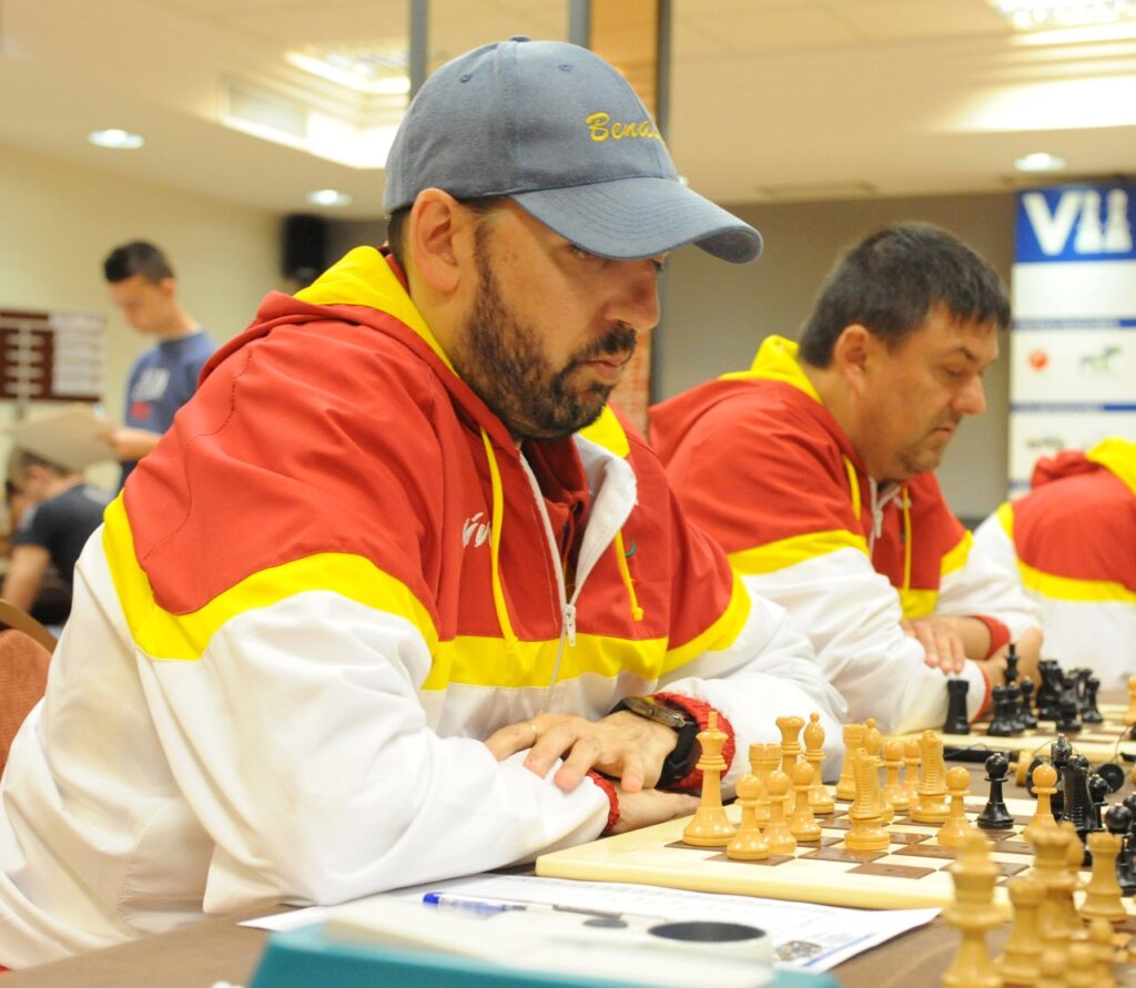 Gavril Draghici, sorprende en Vecindario