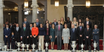 David Casinos recoge el Premio Olimpia de manos del Rey Don Felipe