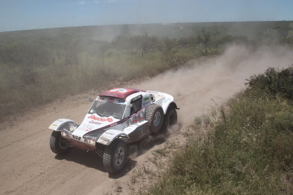 Albert Llovera y Àlex Haro a 400 km de Buenos Aires