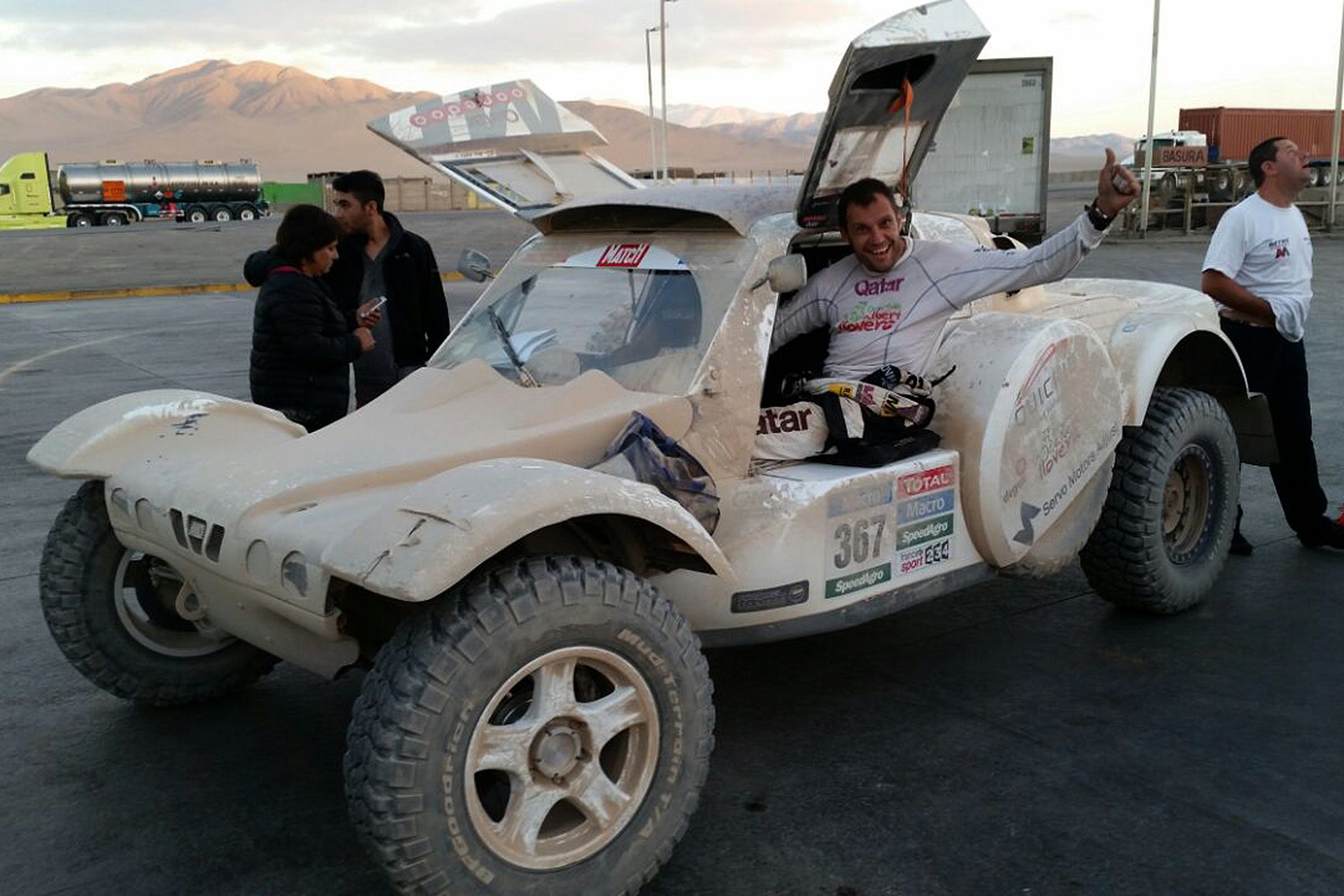 Albert Llovera-Àlex Haro sufren pero consiguen llegar a Antofagasta