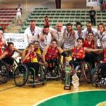 La selección española femenina de baloncesto en silla de ruedas campeona de Europeo B