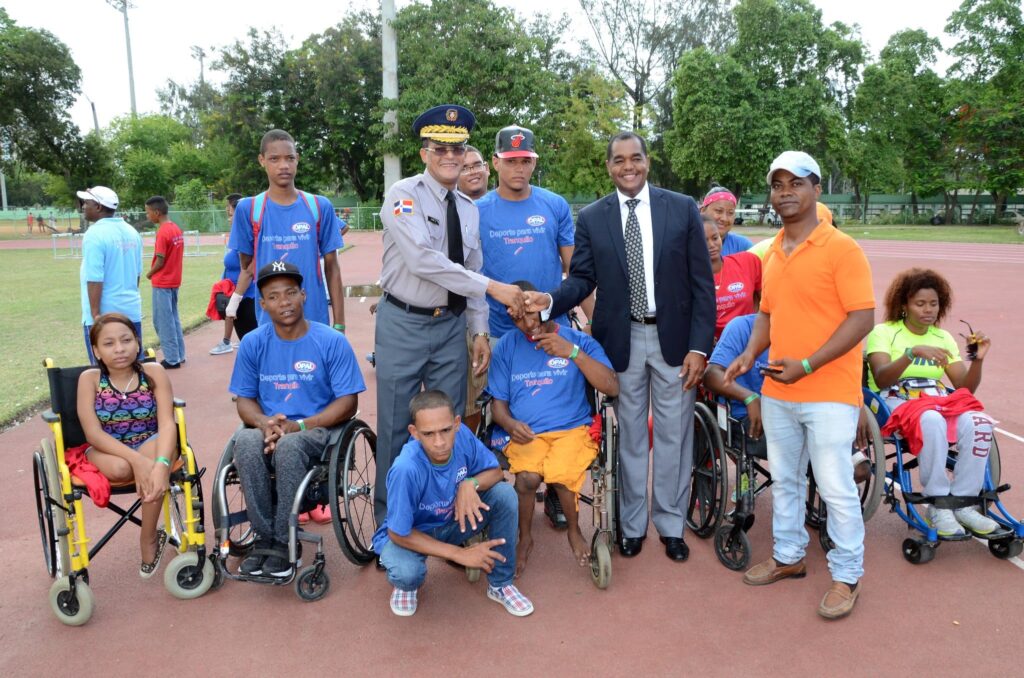 REPUBLICA DOMINICANA: MIP y el Ministerio de Deportes inauguran campamento para discapacitados