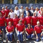 La Infanta Elena y la vicepresidenta del gobierno despiden al equipo paralímpico