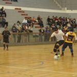 El fútbol para ciegos dio cátedra en el Cantoni