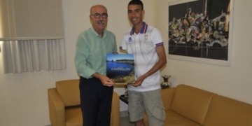 Martínez anima al paralímpico Abderrahman Ait a llevar el deporte provincial a lo más alto en los Juegos de Río de Janeiro