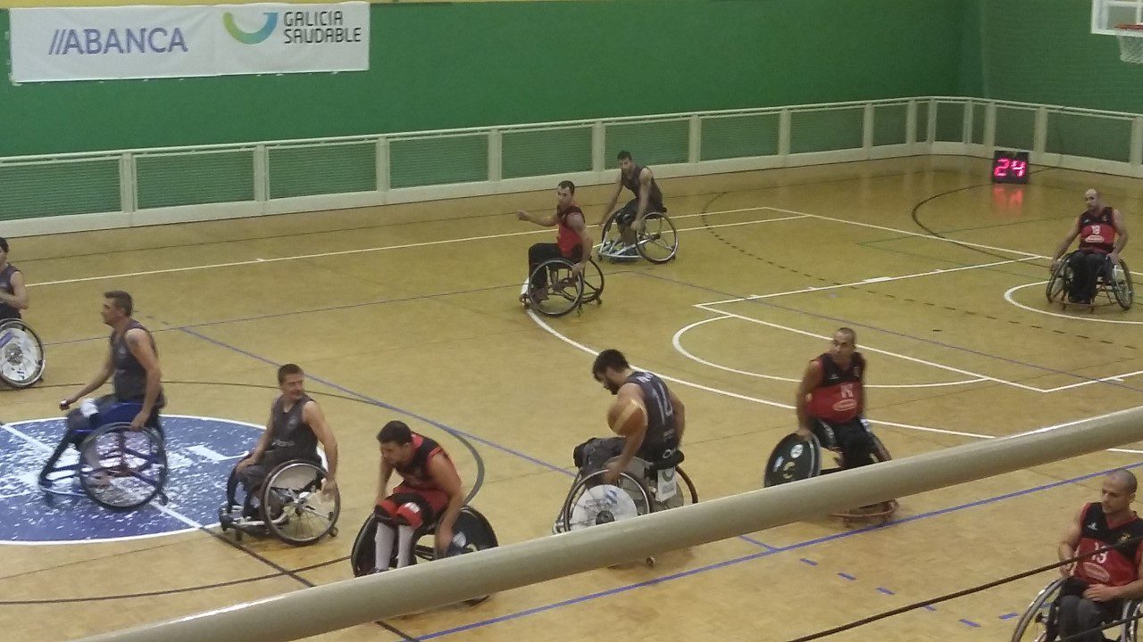 El Basketmi arrolla al Paredes