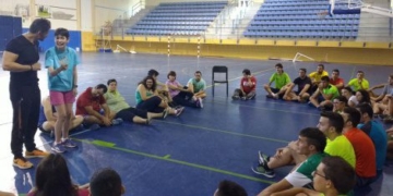 Los usuarios del Centro Ocupacional y los estudiantes del TAFAD se dan la mano por la integración a través del deporte