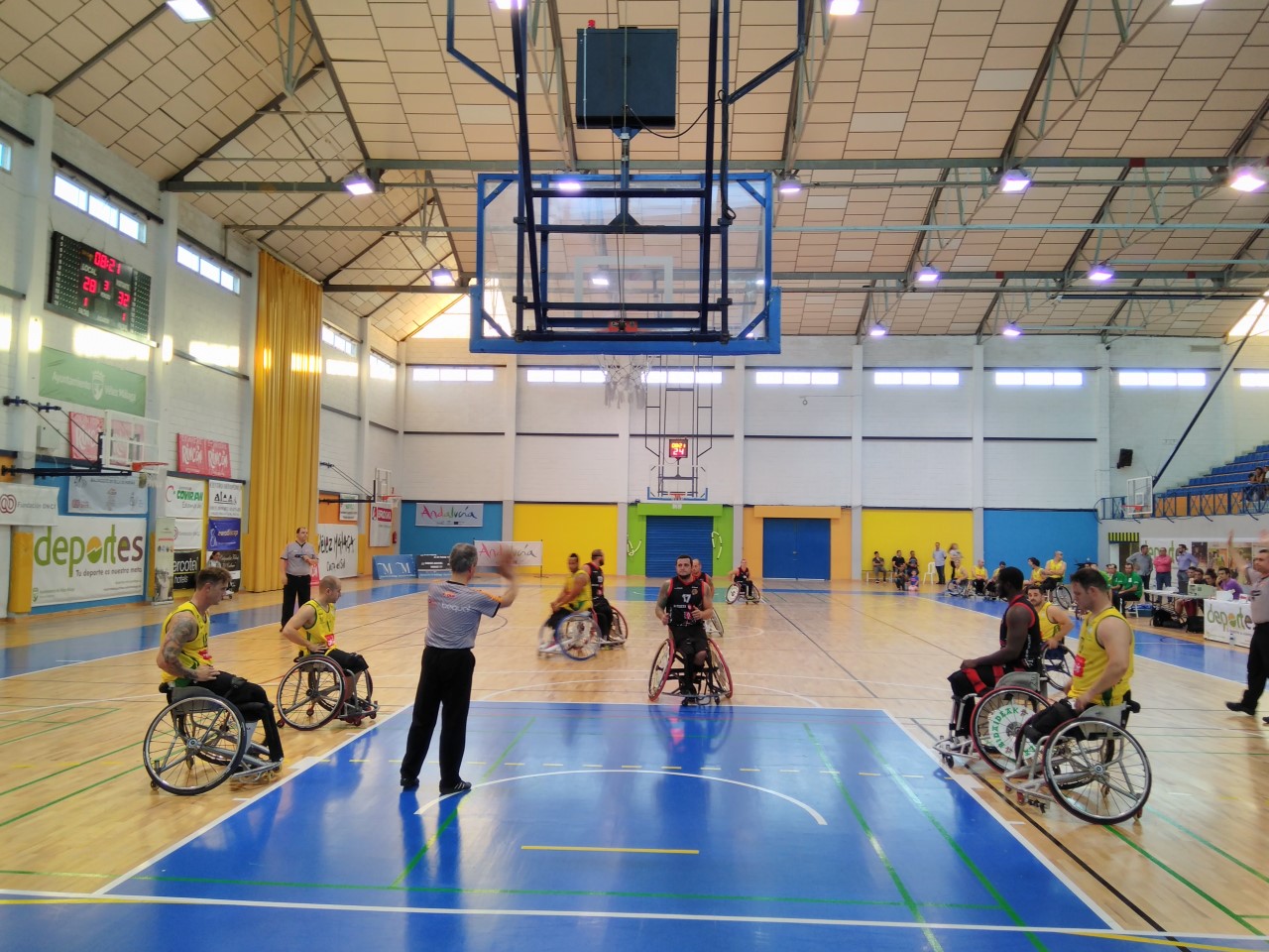 Txema Avendaño y Asier García dan la victoria al Bidaideak