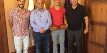 Israel Oliver y Vicente Hernández, homenajeados en La Laguna