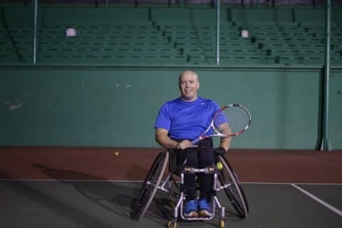 Julio Rueda, la primera raqueta de Guatemala del tenis en silla de ruedas