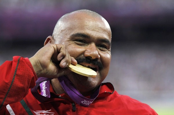 Luis Zepeda y Rebeca Valenzuela ganan Premio Nacional del Deporte