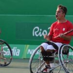 Daniel Caverzaschi en semifinales de dobles de Bolton