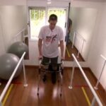 Follmann, arquero del Chapecoense, volvió a caminar con una prótesis