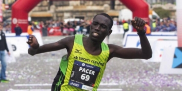 El paralímpico Kipkemoi y la etíope Bekele, con récord, ganan en Barcelona
