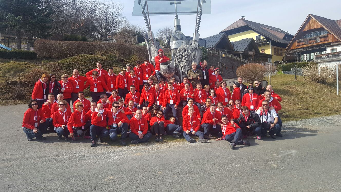 52 deportistas nos representan en Viena