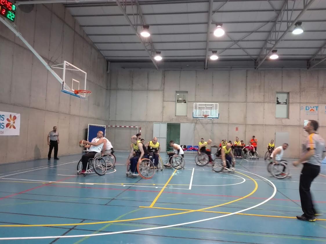 El Ademi Tenerife mira a la fase de ascenso