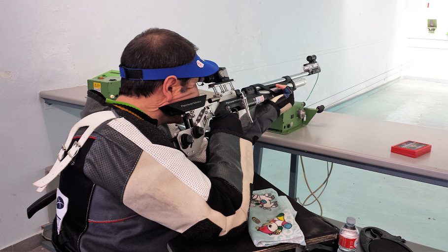 Juan Saavedra gana en Bilbao