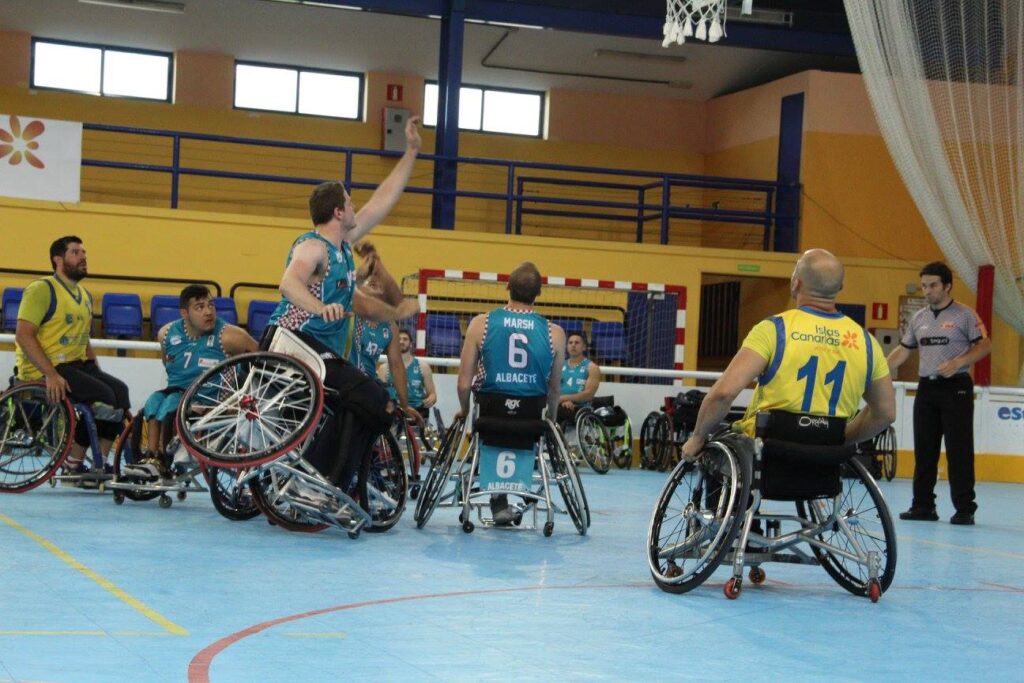 El tercer cuarto da la victoria al Amiab Albacete