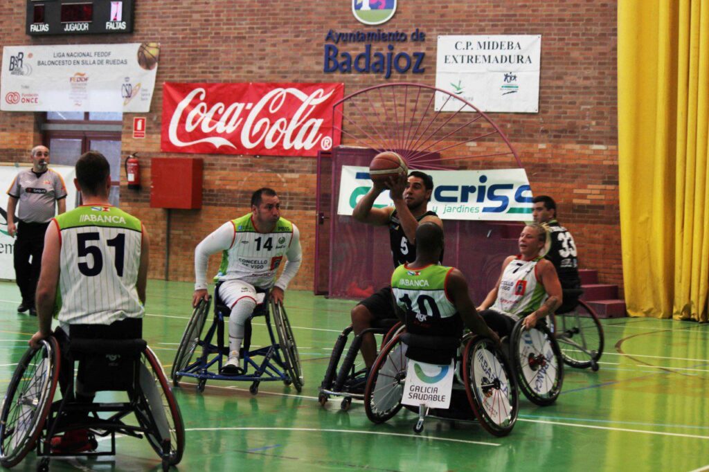El Amfiv pierde la tercera posición