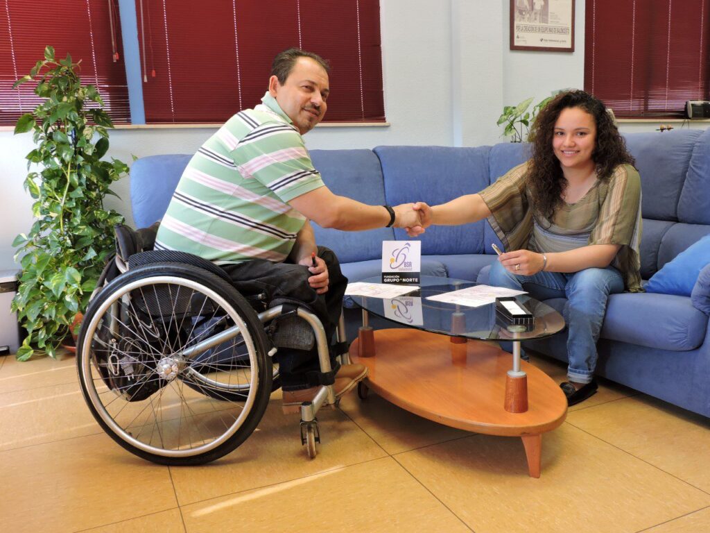 Isa López seguirá tres años más en Fundación Grupo Norte