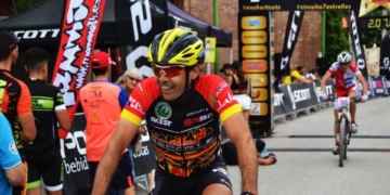Carlos Javier Arias, rey de la Mountain Bike