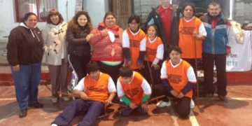 Comenzó la Liga de Deporte Adaptado de hockey en El Carmen