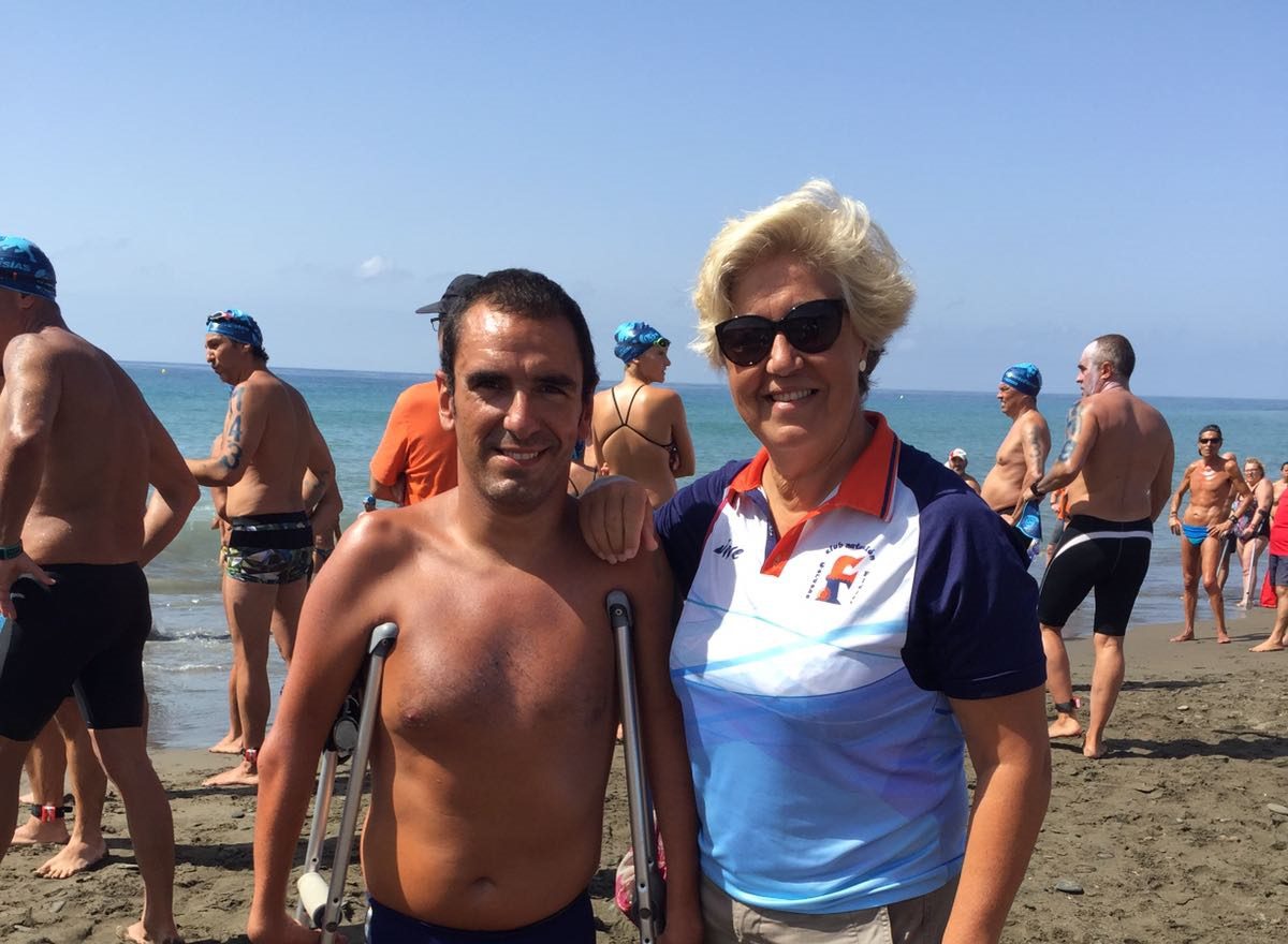 Tajuelo se apunta a las Brazadas Solidarias