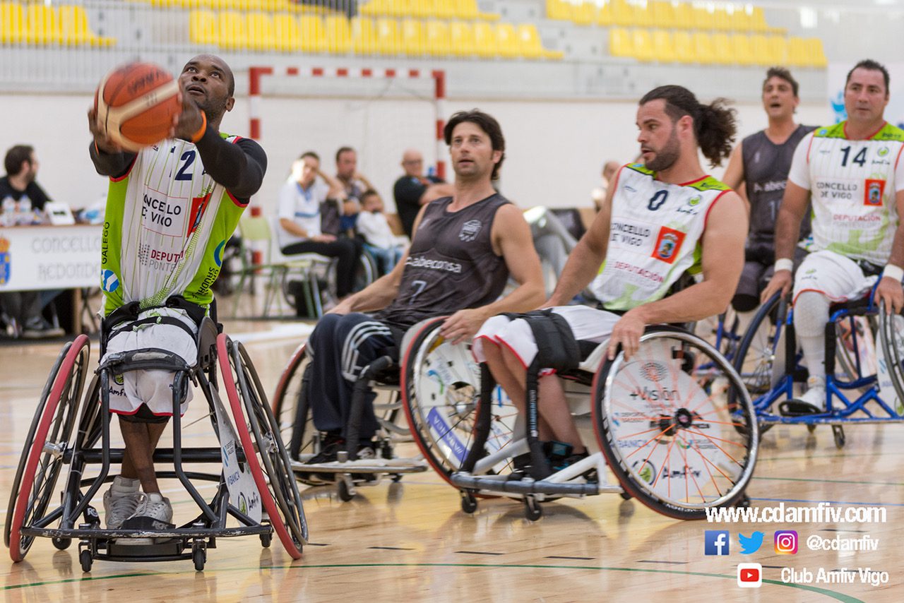 El Amfiv suma otra Copa Galicia tras arrasar al Basketmi