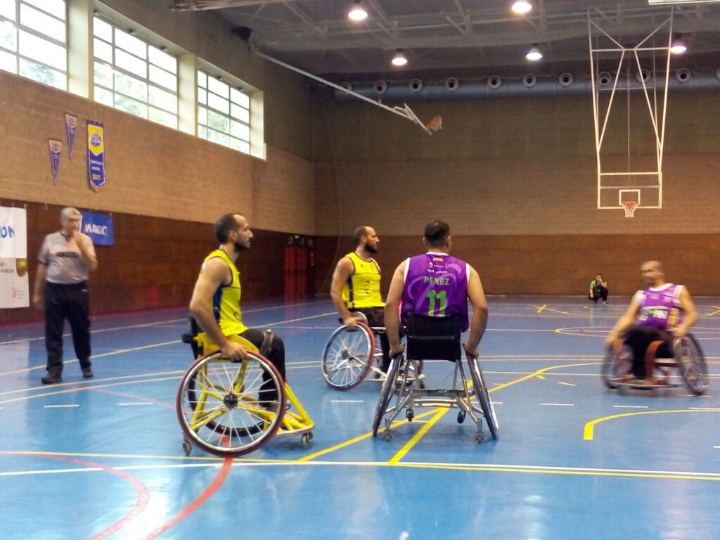 David contra Goliat en el Pabellón Pepe Ot