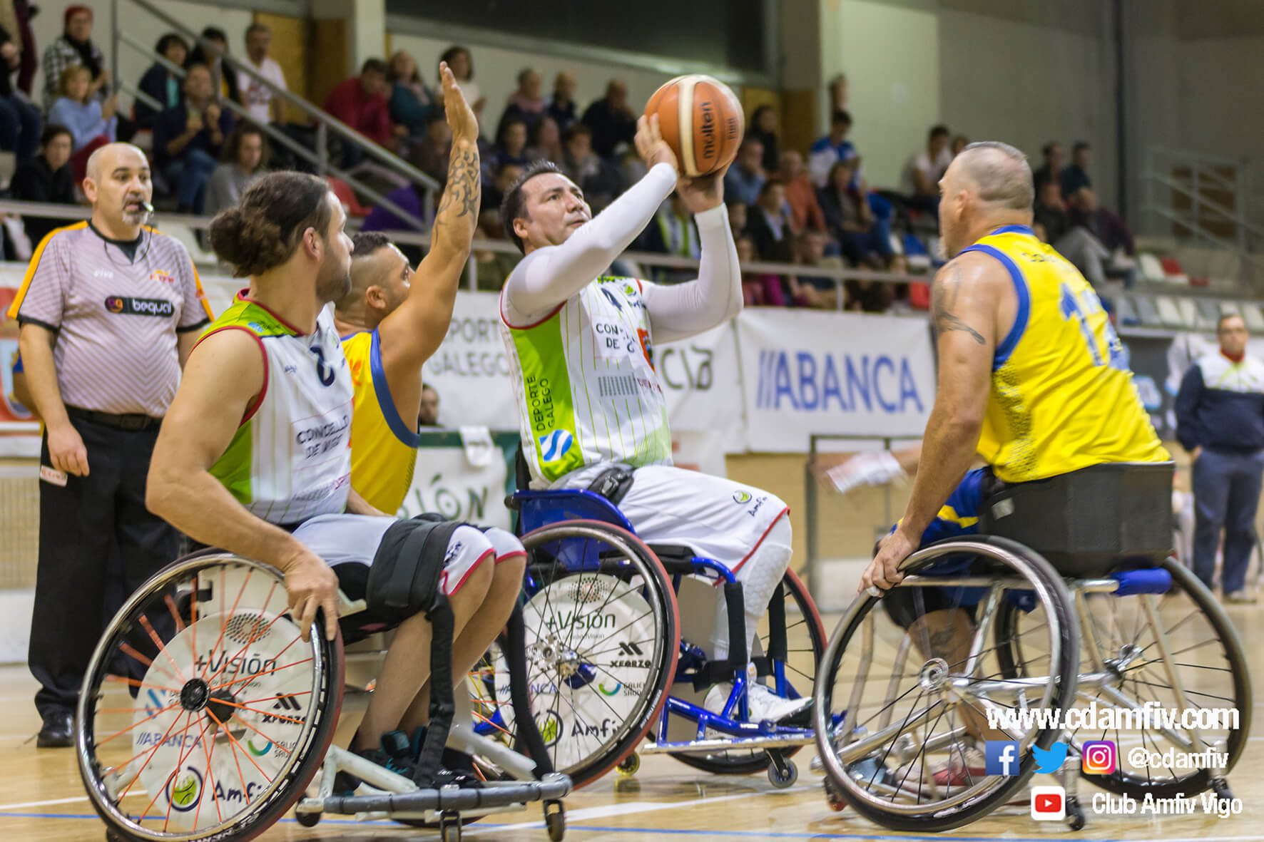 El Gran Canaria acaba con la racha del Amfiv