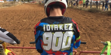 Jon Idiakez regresa a la competición con victoria