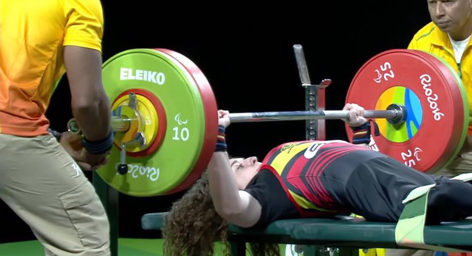 Loida Zabala apunta al podio en el Europeo de halterofilia