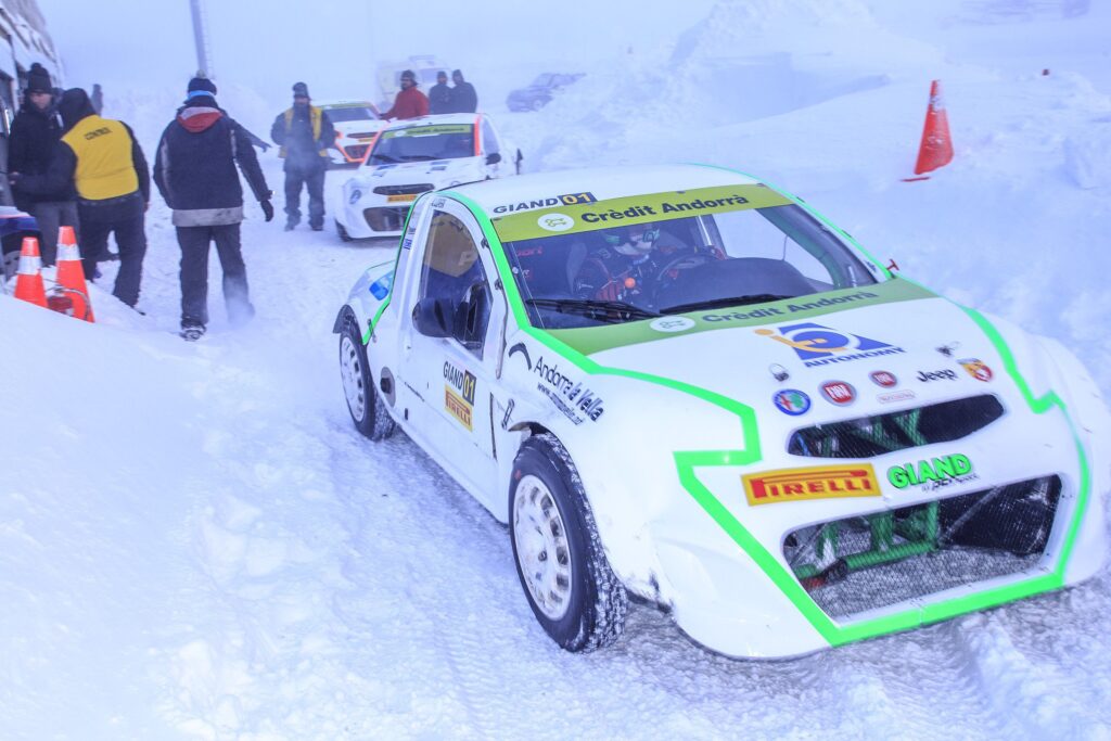 Albert Llovera vuelve a la pista