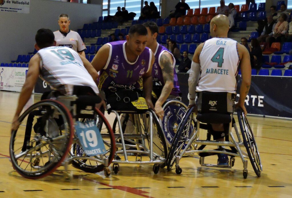 Fundación Grupo Norte visita la difícil cancha del líder