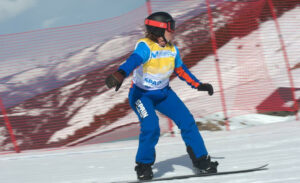 Astrid Fina, una sonrisa perenne sobre la nieve