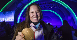 Astrid Fina logra un diploma en banked slalom