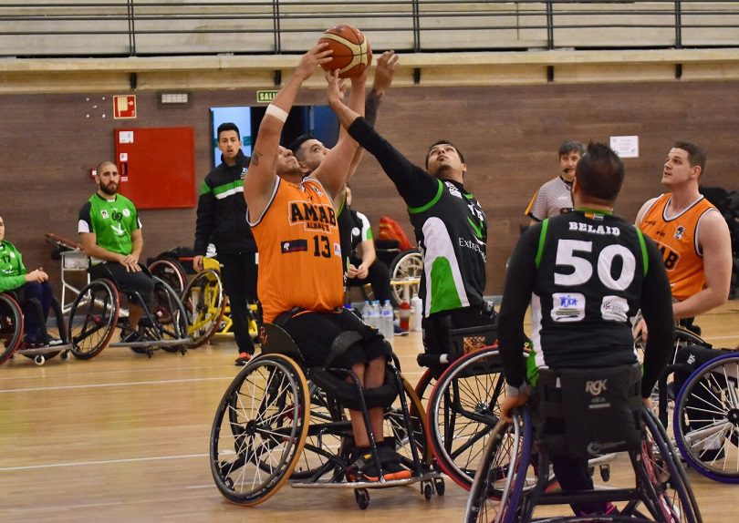 El MIDEBA Extremadura acaba con la imbatibilidad del BSR AMIAB Albacete