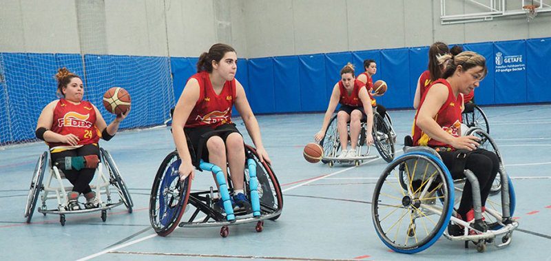 La selección femenina de basket afronta dos torneos en Oporto y Lyon