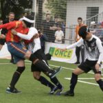 España debuta en el Mundial con un triunfo a balón parado