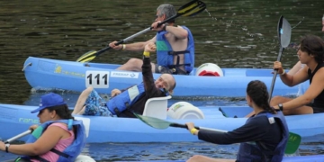 112 deportistas con discapacidad compiten en el Descenso del Sella