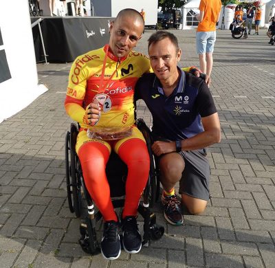 El handbiker Sergio Garrote persigue el maillot arco iris