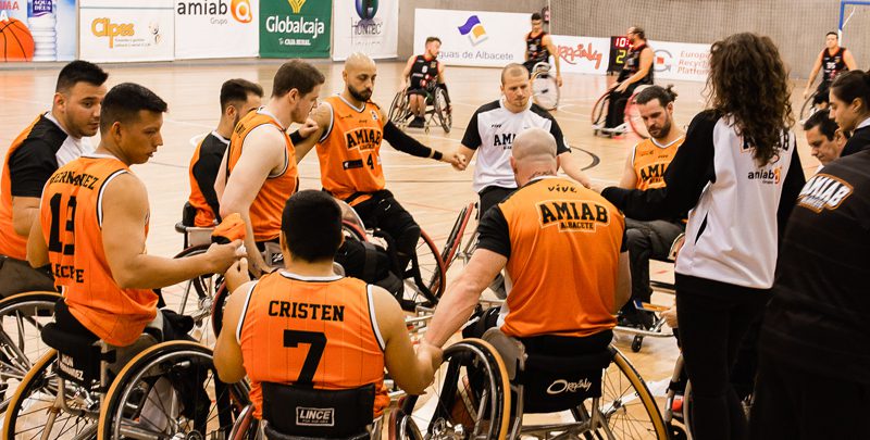 El Amiab arrasa al Zuzenak y suma un triunfo balsámico