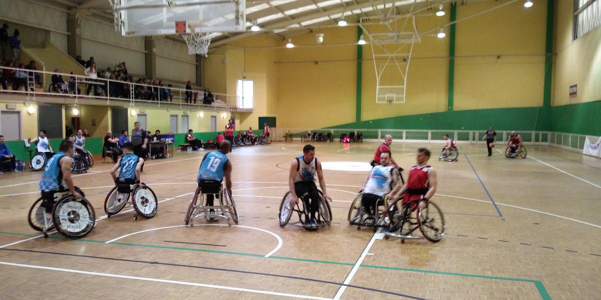 Las Rozas roza el liderato y el UCAM Murcia la Final Four